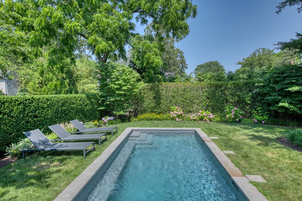 Photo of 9 Suffolk Street, Sag Harbor Village, NY 11963 (MLS # 11654587)