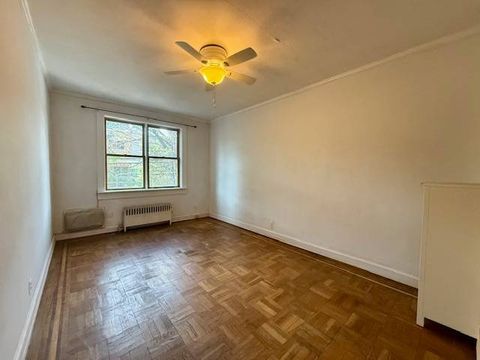 Photo of 2618 East 7 Street, Brooklyn, NY 11235 (MLS # 11694391)