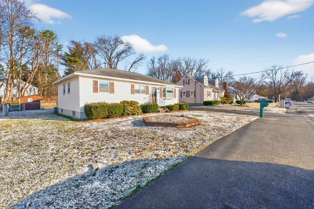 Photo of 11 Myers Ct, Albany, NY 12205 (MLS # 11679958)