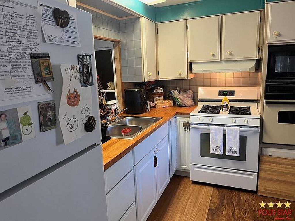 Photo of 2873 Red Oak Circle, New Smyrna Beach, FL 32168 (MLS # 11740540)