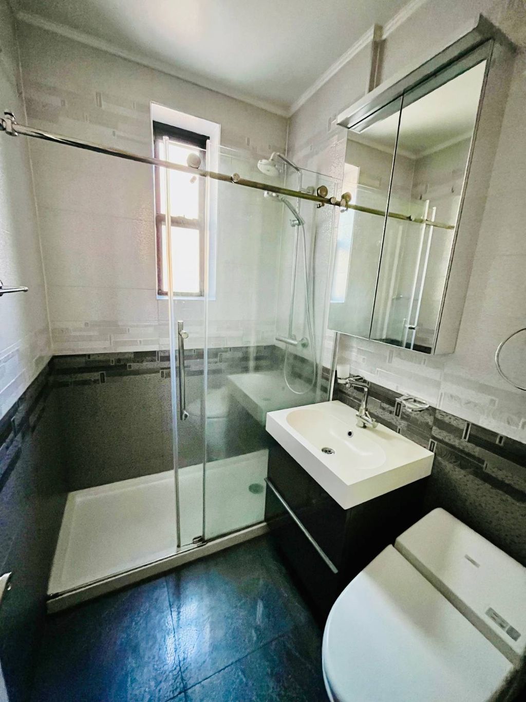 Photo of 3130 Brighton 6th St #6, Brooklyn, NY 11235 (MLS # 11613692)