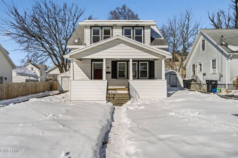Photo of 10 Jesse Court, Troy, NY 12180 (MLS # 11659062)