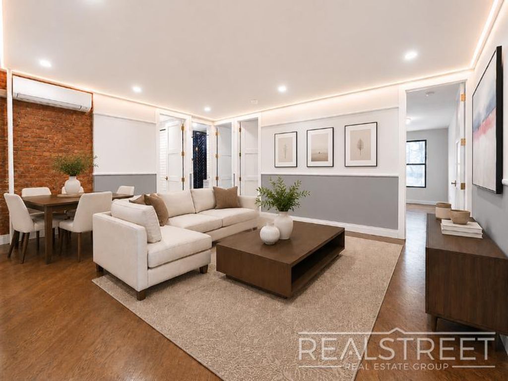 Photo of 141 Joralemon Street #3C, Brooklyn, NY 11201 (MLS # 11801449)