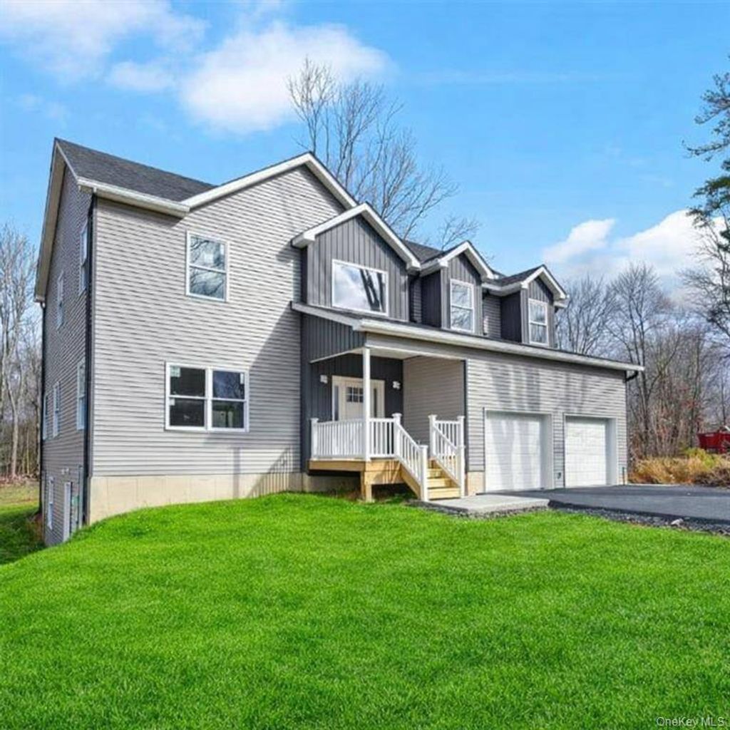 Photo of 28 Northern Ave, Walden, NY 12586 (MLS # 11642358)