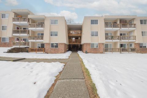 Photo of 219 Fox Run Lane, Carmel, NY 10512 (MLS # 11640405)