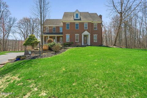 Photo of 9 Stable Lane, Saratoga Springs, NY 12866 (MLS # 11694643)