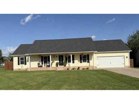 Photo of 2012 Lands End Ct, Hopkinsville, KY 42240 (MLS # 11716757)