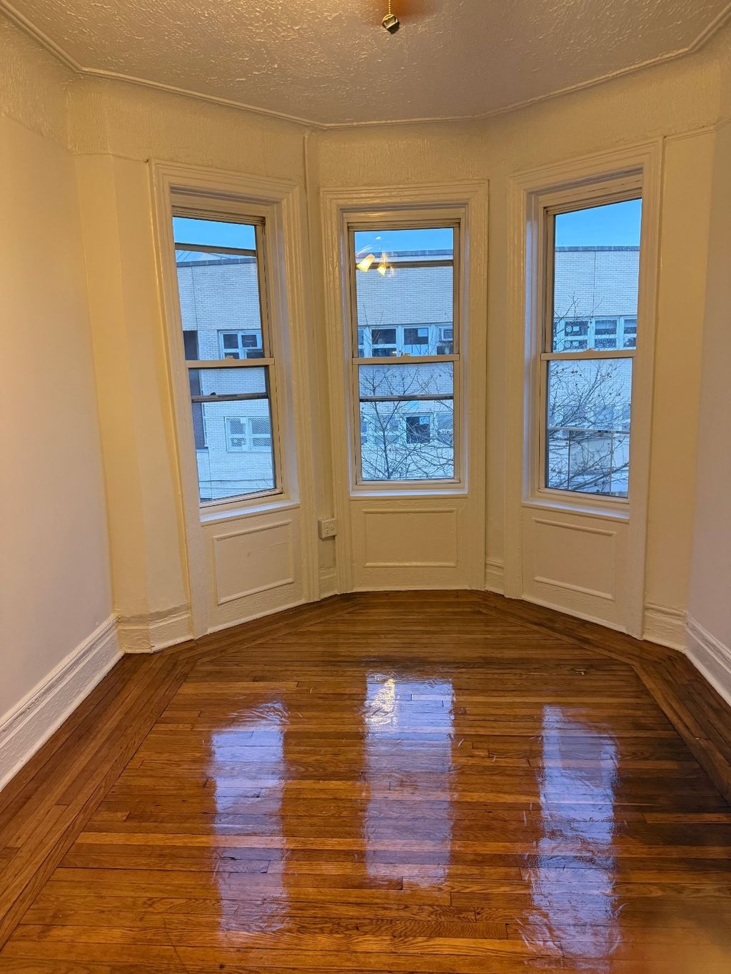 Photo of 14 Longfellow Ave #3, BRONX, NY 10466 (MLS # 11635387)