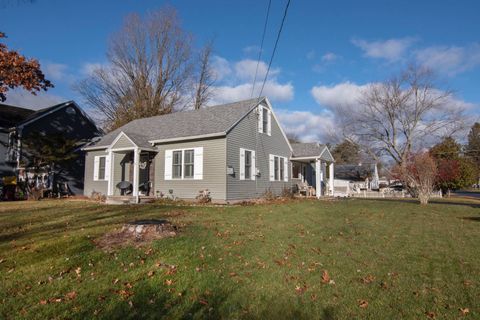 Photo of 11 Pine Rd, Moreau, NY 12803 (MLS # 11612003)