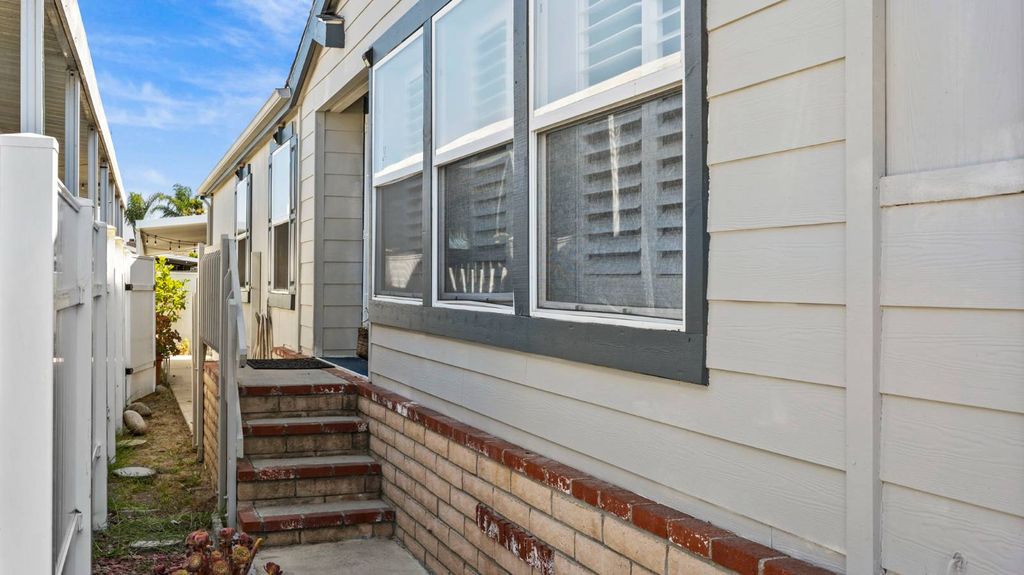 Photo of 106 Osprey Lane, Fountain Valley, CA 92708 (MLS # 11651897)