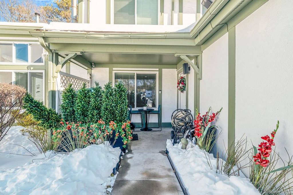 Photo of 97 Drexelgate Court, Middle Island, NY 11953 (MLS # 11641979)