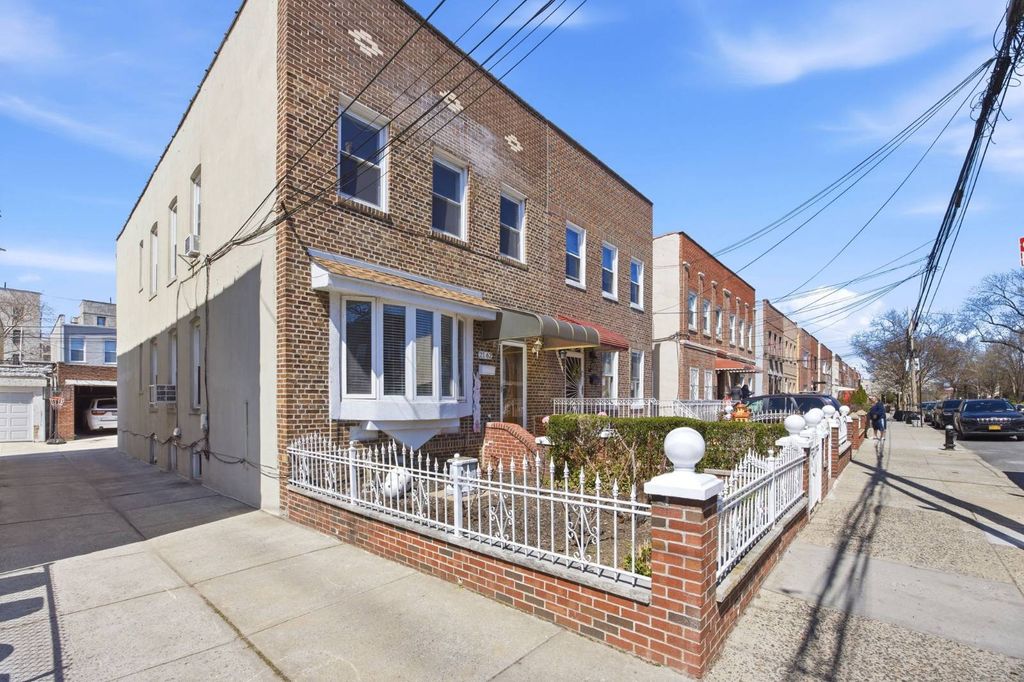 Photo of 2162 36th Street, ASTORIA, NY 11105 (MLS # 11831448)