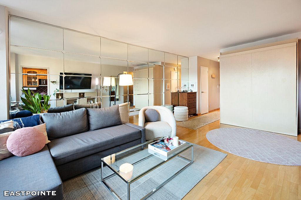 Photo of 201 West 21st Street #8A, New York, NY 10011 (MLS # 11740495)