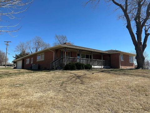 Photo of 708 Sunset Drive, Deshler, NE 68340 (MLS # 11680338)