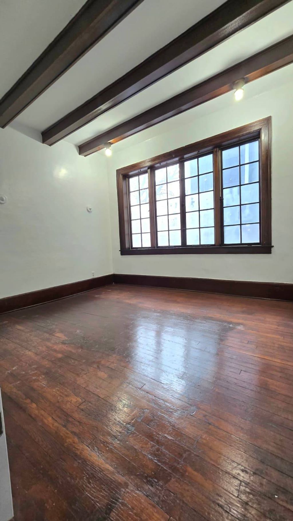 Photo of 7 Perry St, Binghamton, NY 13905 (MLS # 11617743)