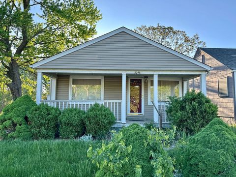 Photo of 2046 Parrish Ave, Hamilton, OH 45015 (MLS # 11732154)