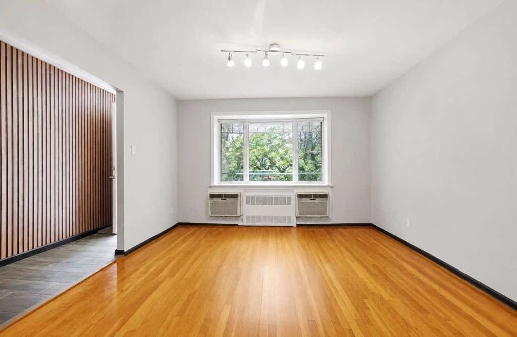Photo of 253 Newkirk Avenue, BROOKLYN, NY 11230 (MLS # 11877486)