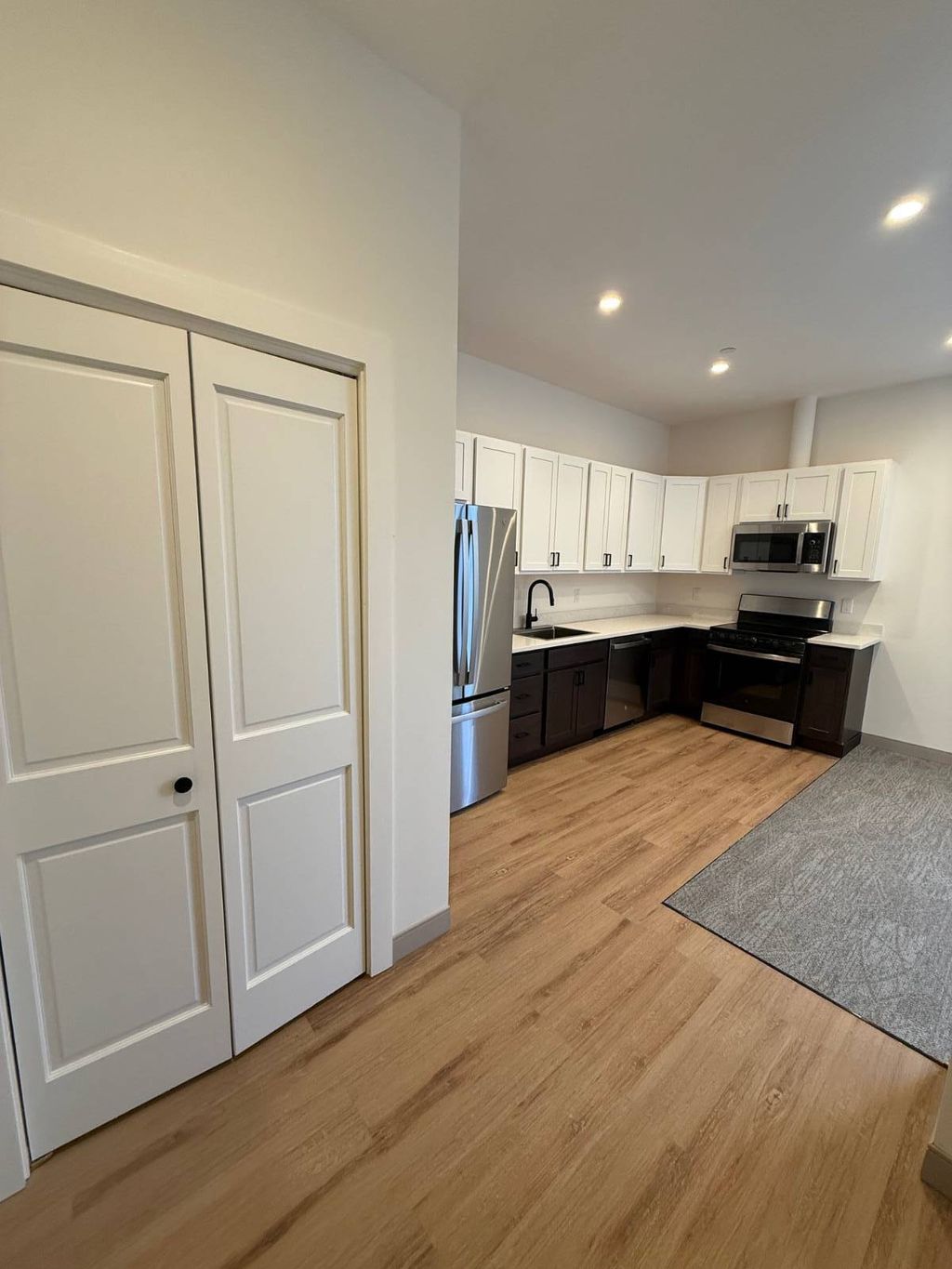 Photo of 1117 W Fayette Street #111, Syracuse, NY 13204 (MLS # 11655434)