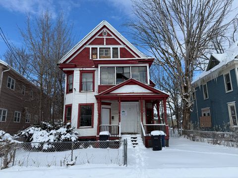 Photo of 226 Sabine St, Syracuse, NY 13204 (MLS # 11652429)