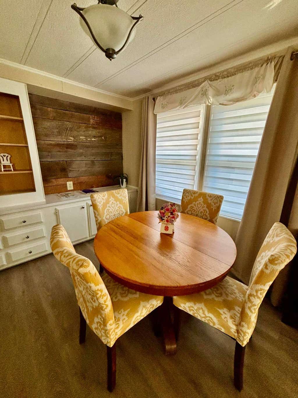 Photo of 1401 W Hwy 50, Clermont, FL 34711 (MLS # 11920959)