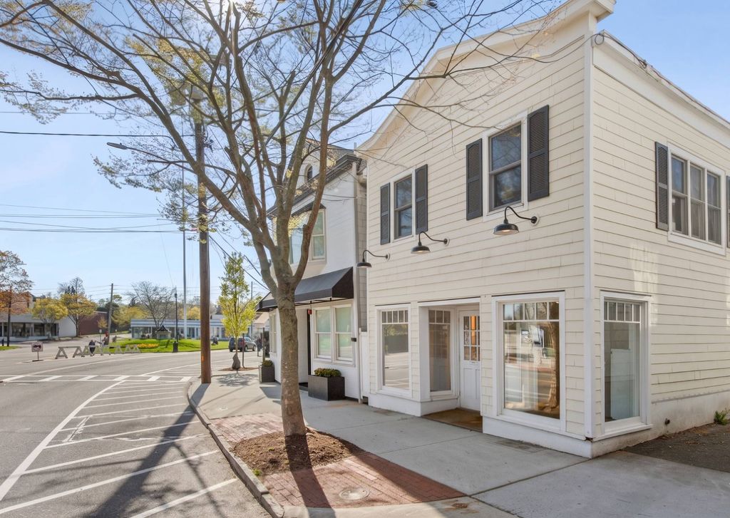 Photo of 71 Jobs Ln, Southampton, NY 11968 (MLS # 11739493)