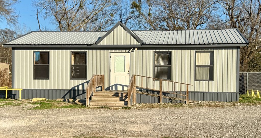 Photo of 908912 South Central Avenue, Idabel, OK 74745 (MLS # 11622507)