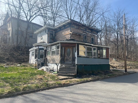 Photo of 9 Cross St, Fort Plain, NY 13339 (MLS # 11476967)
