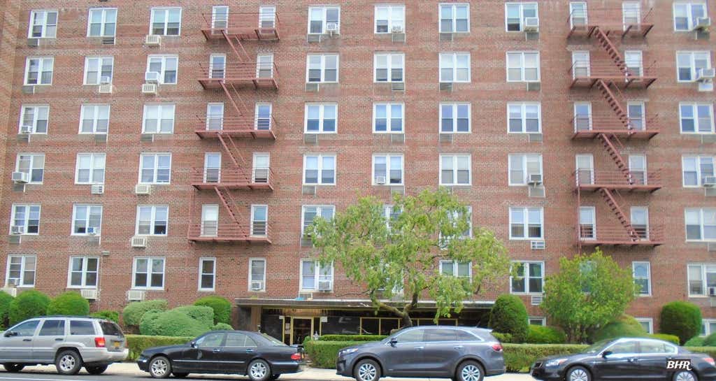 Photo of 2265 Gerritsen Ave #6S, Brooklyn, NY 11229 (MLS # 11939902)