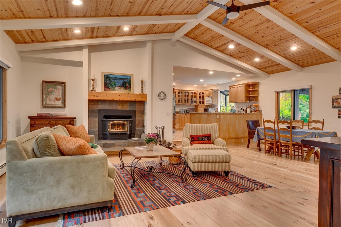 Incline Village, Nevada 89451, United States, 4 Bedrooms Bedrooms, ,4 BathroomsBathrooms,Residential,Active,36575