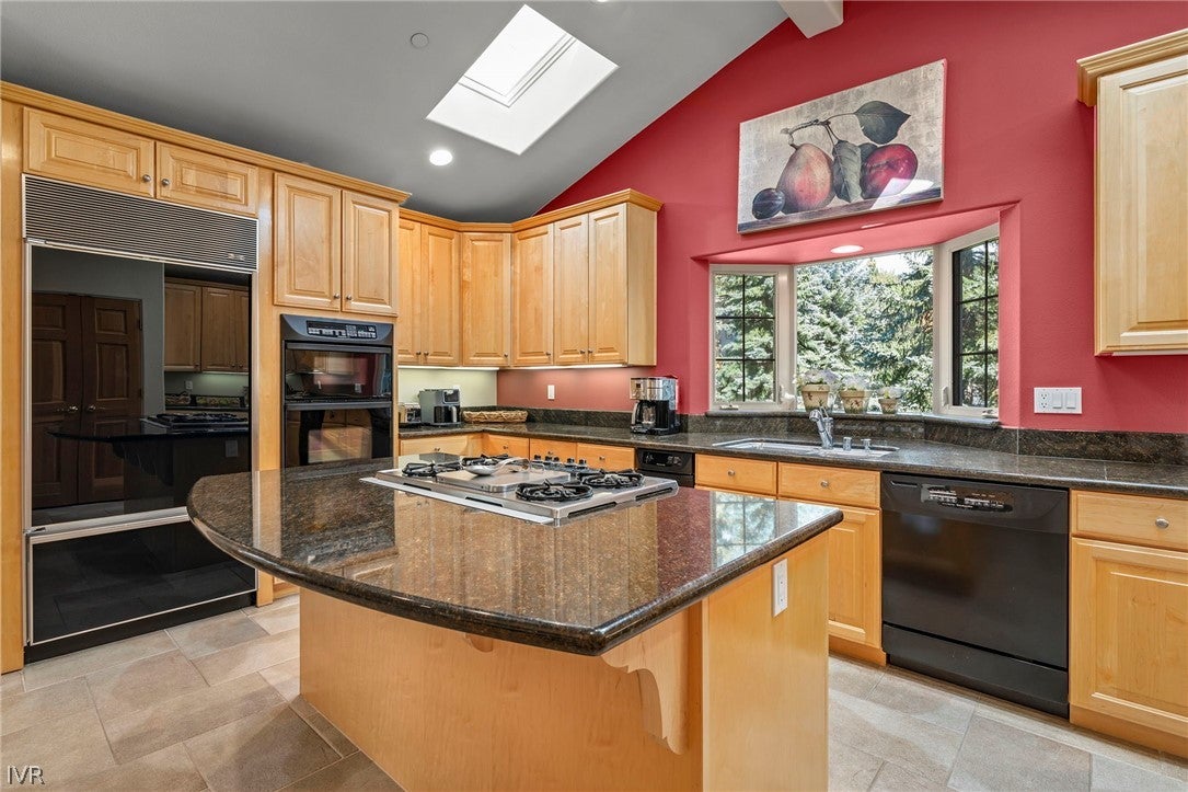 253 Deer Court