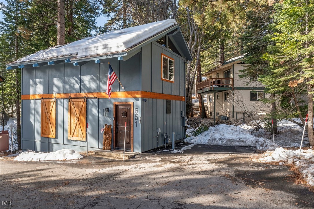 651 Country Club Drive