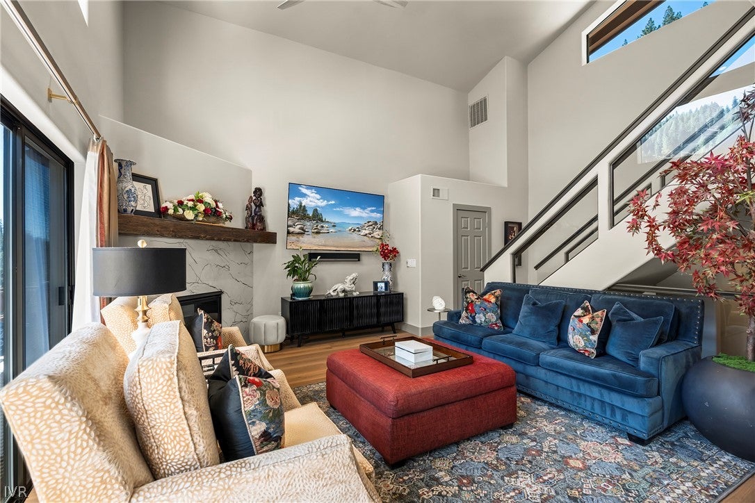 400 Fairview Boulevard 218
