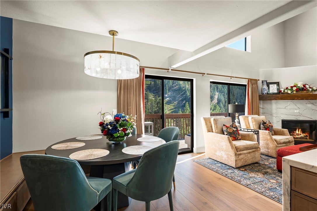 400 Fairview Boulevard 218