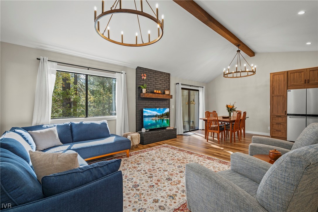 811 Southwood Boulevard 30