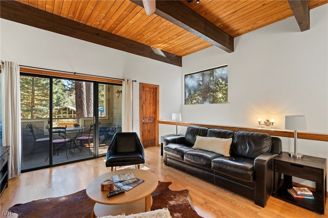 121 Juanita Drive 2-11