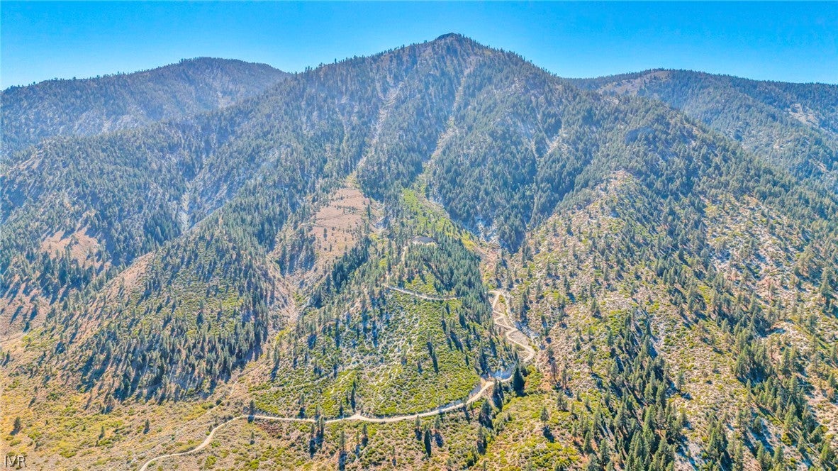 2960 Jacks Valley