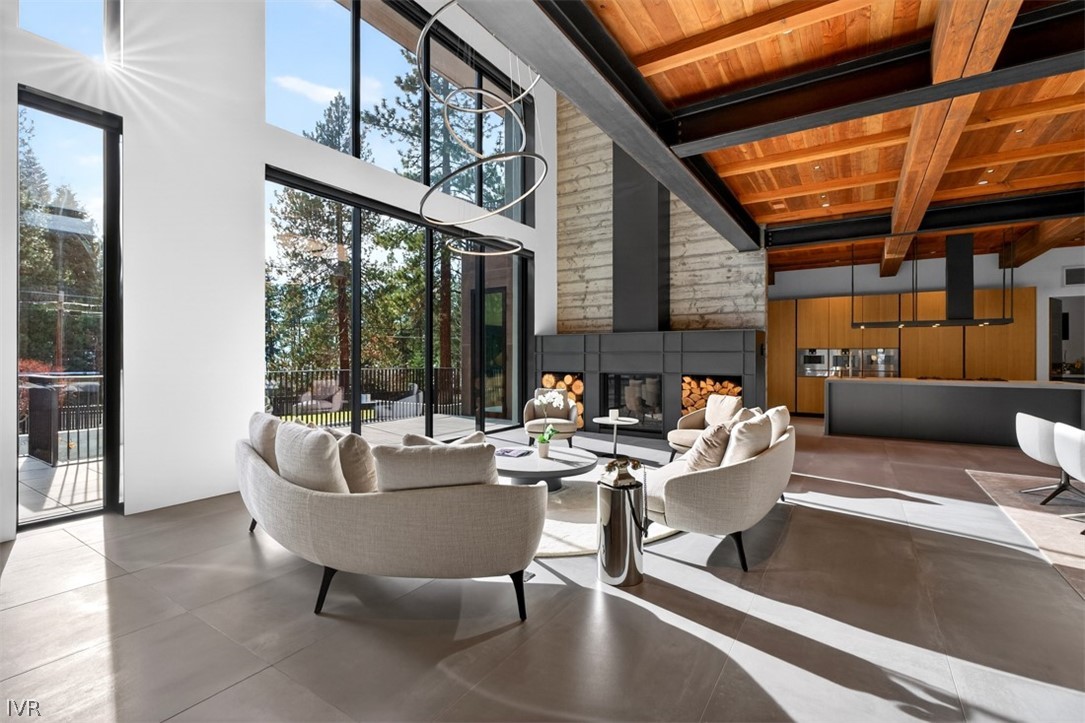 740 Lakeshore Boulevard