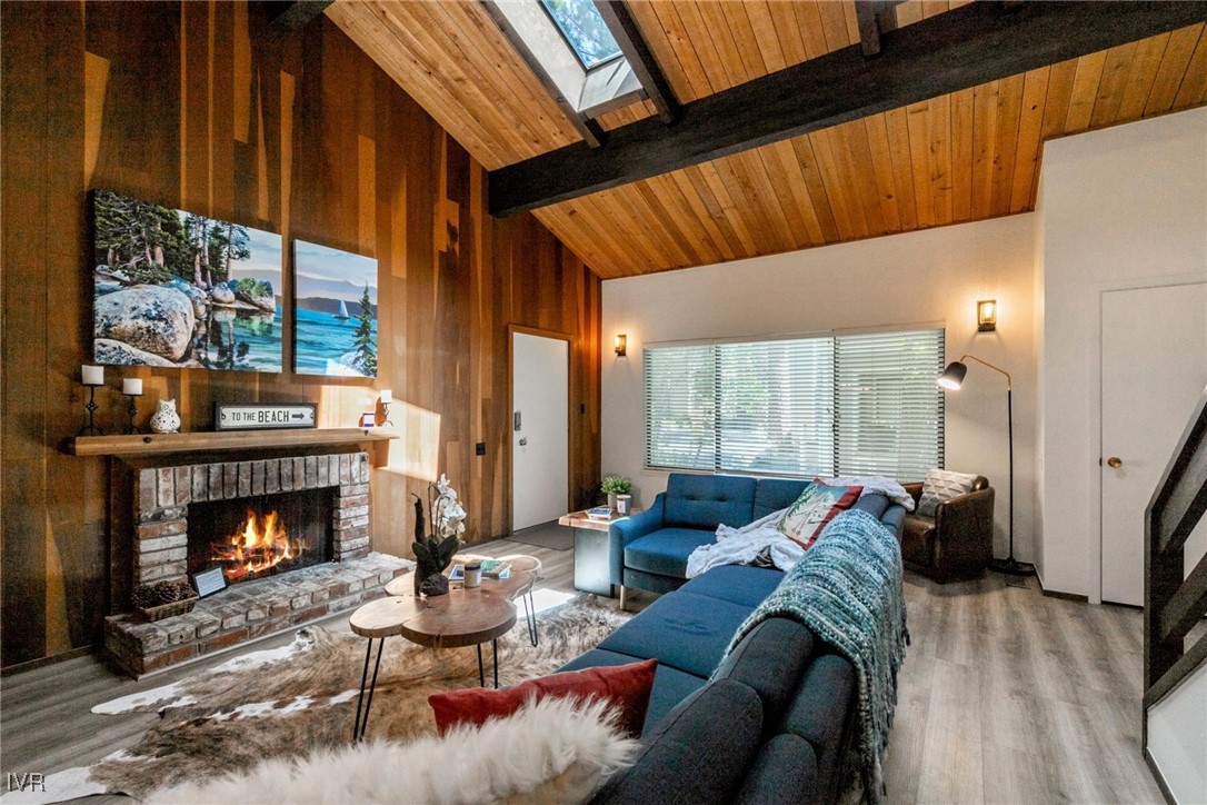 121 Juanita Drive 2-31