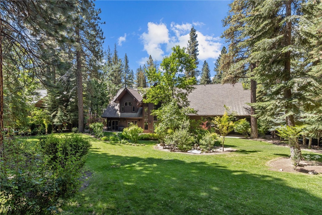 1056 Lakeshore Boulevard