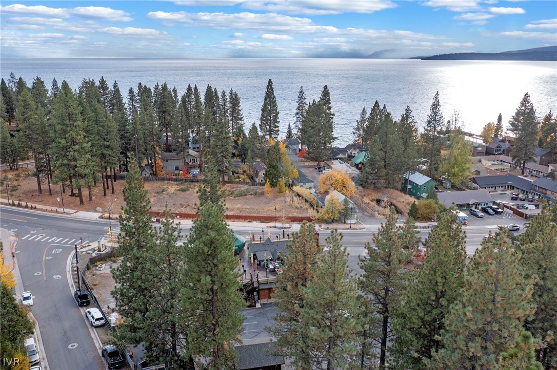 8791 N. Lake Boulevard