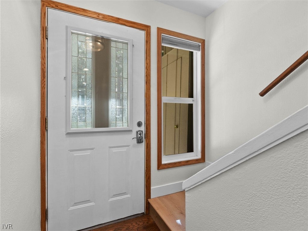 321 Ski Way 9