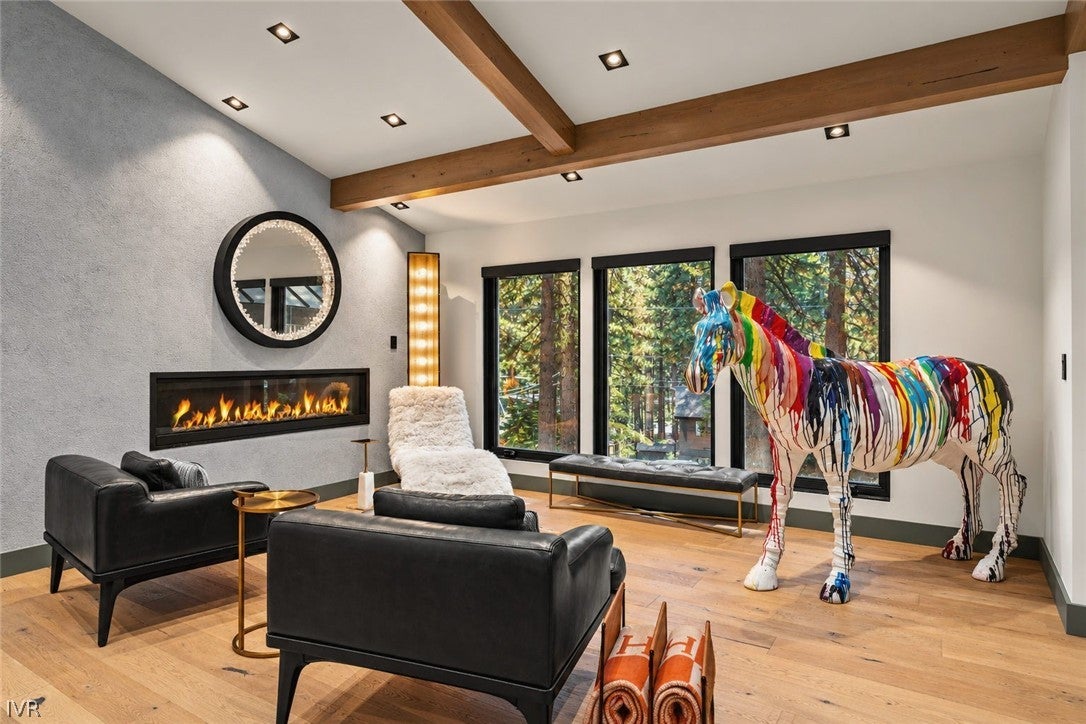 896 Donna Drive