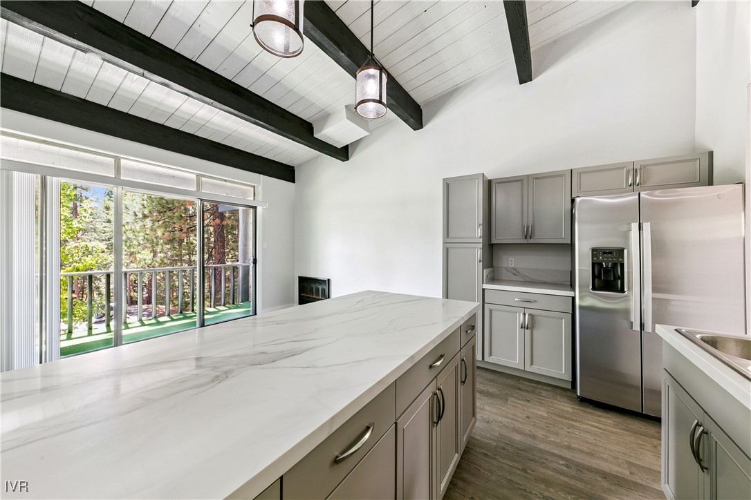 751 Tahoe Boulevard 20