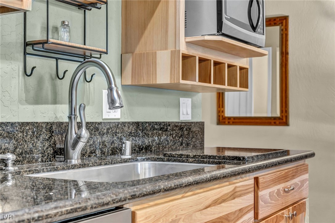 845 Southwood 22