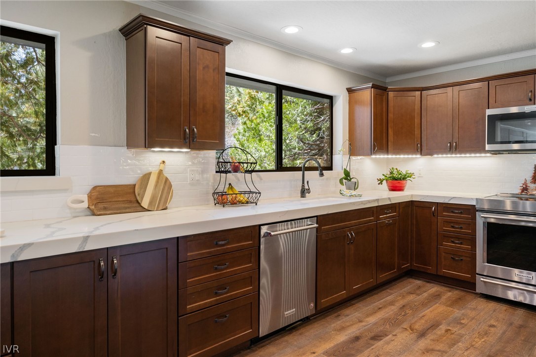 654 Country Club Drive