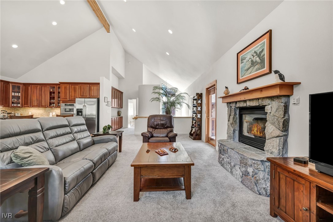 900 Southwood 4