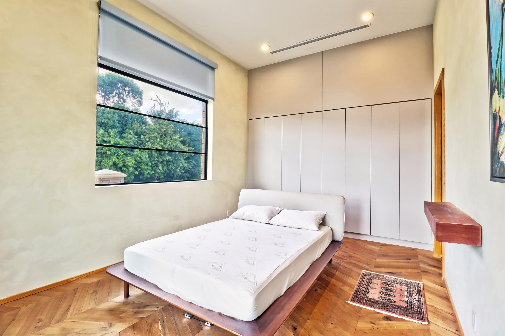 Marsh Harbour, The Bahamas, 2 Bedrooms Bedrooms, ,2 BathroomsBathrooms,Residential,Active,249831