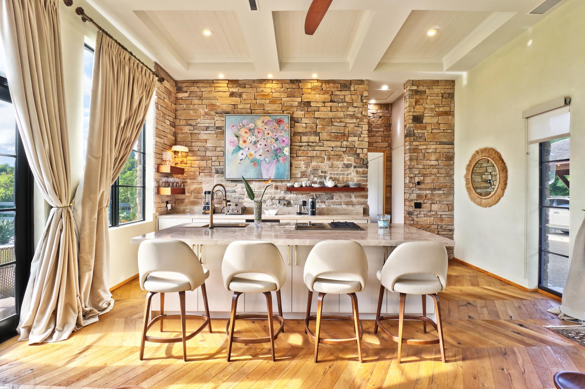 Marsh Harbour, The Bahamas, 2 Bedrooms Bedrooms, ,2 BathroomsBathrooms,Residential,Active,249831