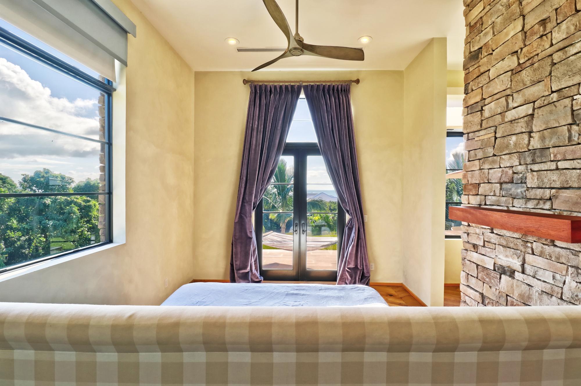 Marsh Harbour, The Bahamas, 2 Bedrooms Bedrooms, ,2 BathroomsBathrooms,Residential,Active,249831