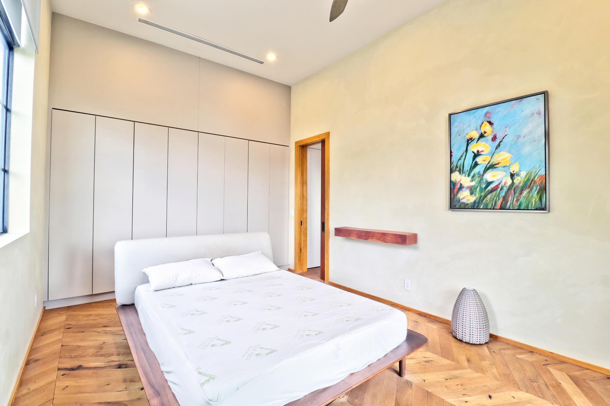 Marsh Harbour, The Bahamas, 2 Bedrooms Bedrooms, ,2 BathroomsBathrooms,Residential,Active,249831